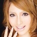 水樹りいなの顔写真