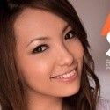 山崎亜美の顔写真
