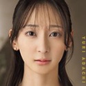 足立友梨の顔21