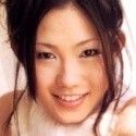 小峰由衣の顔写真
