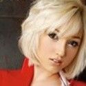 Lily La Beauの顔3