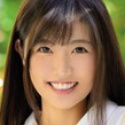 新美詩織の顔1