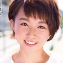 茜麻衣子の顔写真