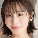 足立友梨の顔10