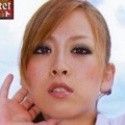 秋川みなみ