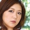 手嶋あおい