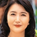 美園ひとみ