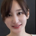 足立友梨の顔24