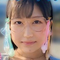 岸和水の顔2