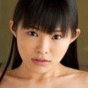 初芽里奈の顔24