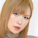 睦月まや