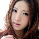 小沢アリスの顔