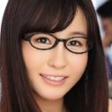 上園ゆりかの顔