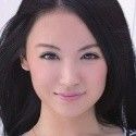 彩音ひかりの顔写真