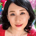 深月ちぐさ