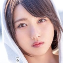 彩月あやめの顔