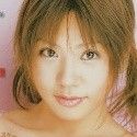 友恵ゆいの顔