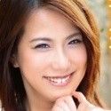 千原小春の顔写真