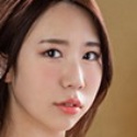 由良まりのの顔2