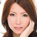 霧島レナの顔写真