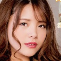 寿ゆかりの顔写真