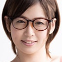 石井江梨子の顔1