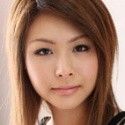 三津谷真希