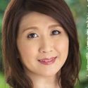 吉岡奈々子の顔4