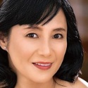 平岡里枝子の顔24