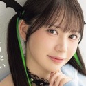 咲月ひな