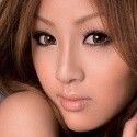 小沢麻緒の顔1