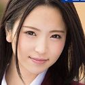 優木カリナ