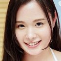 足立麗奈