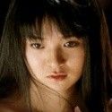 手塚まゆみ
