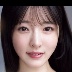 彩月七緒の顔