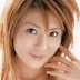 小沢菜穂の顔