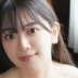 秋山美杏の顔